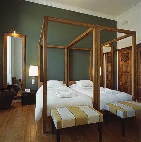 Luxury room from York House Hotel in Lisbon 