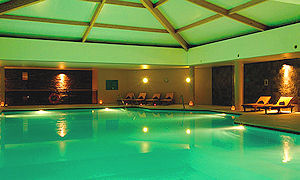 Hotel Évora- Piscina interior