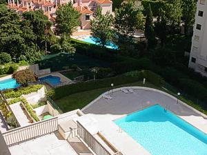 Apartment Navegador View of Pool